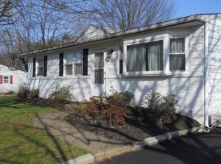 66 Holly Dr, Collegeville, PA 19426