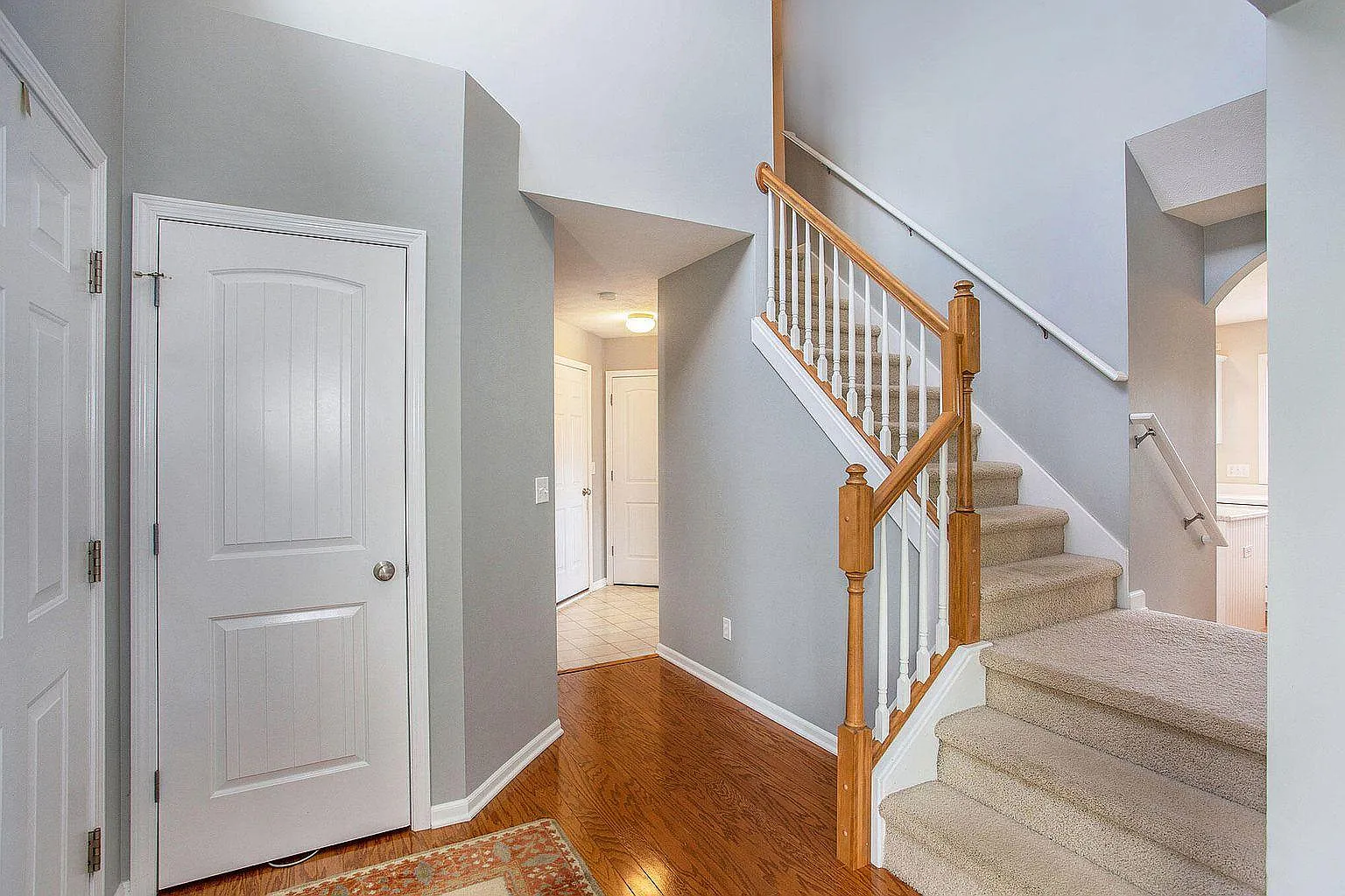 5 bed, 2815 sqft, $4,000 — Photo 4