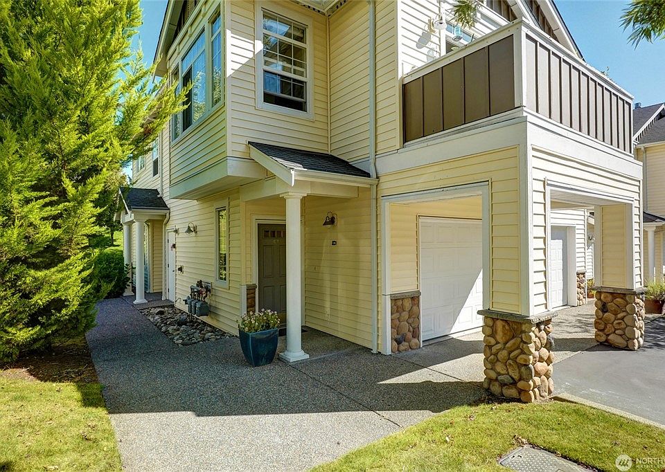 1st image of 1855 Trossachs Blvd SE Unit 1703