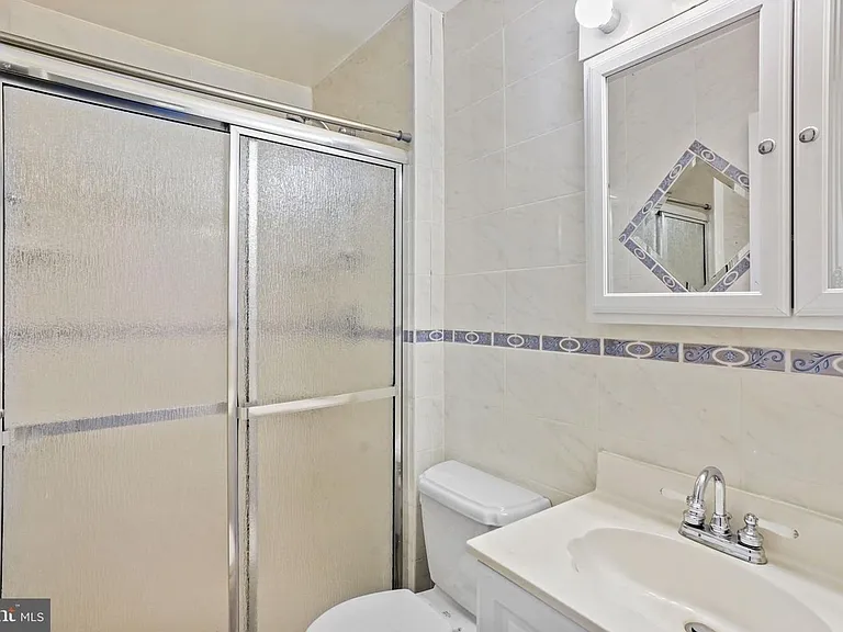 9086 Brook Ford Rd — Photo 14
