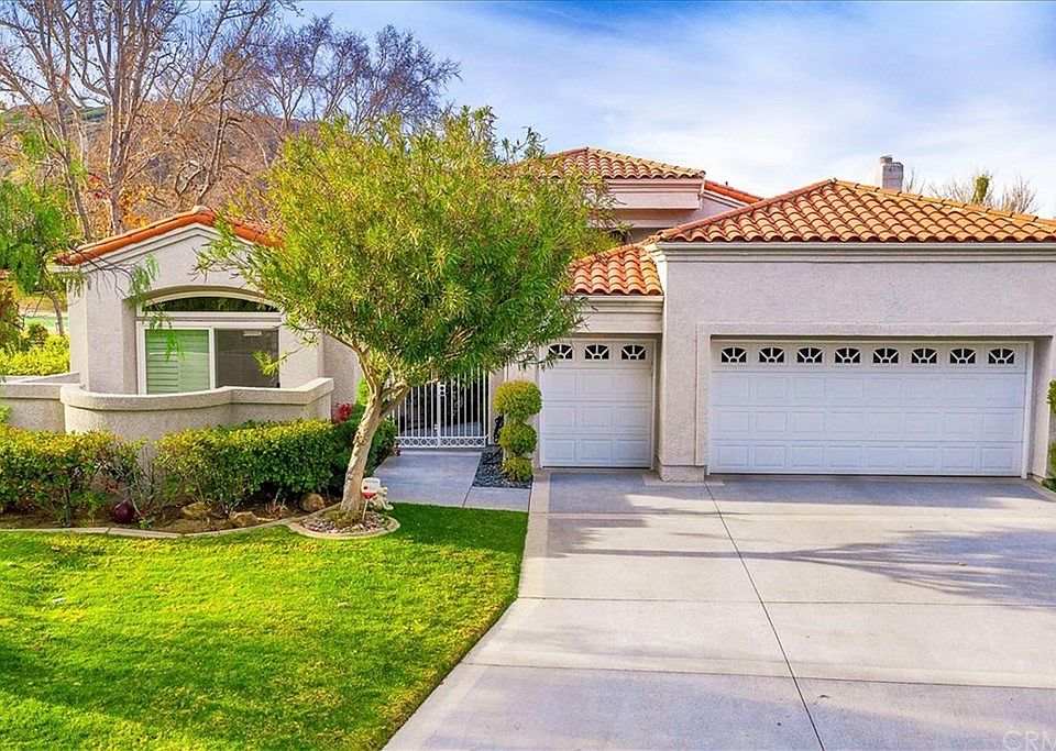 1st image of 38285 Aberdeen Dr