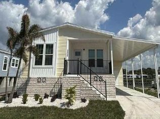 34575 Robins Song Rd #852, Zephyrhills, FL 33541