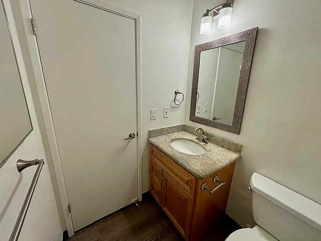 Dela Vina Apartments — Photo 19