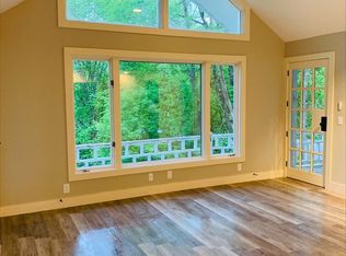 1398 Quechee Hartland Road, Hartford, VT 05047