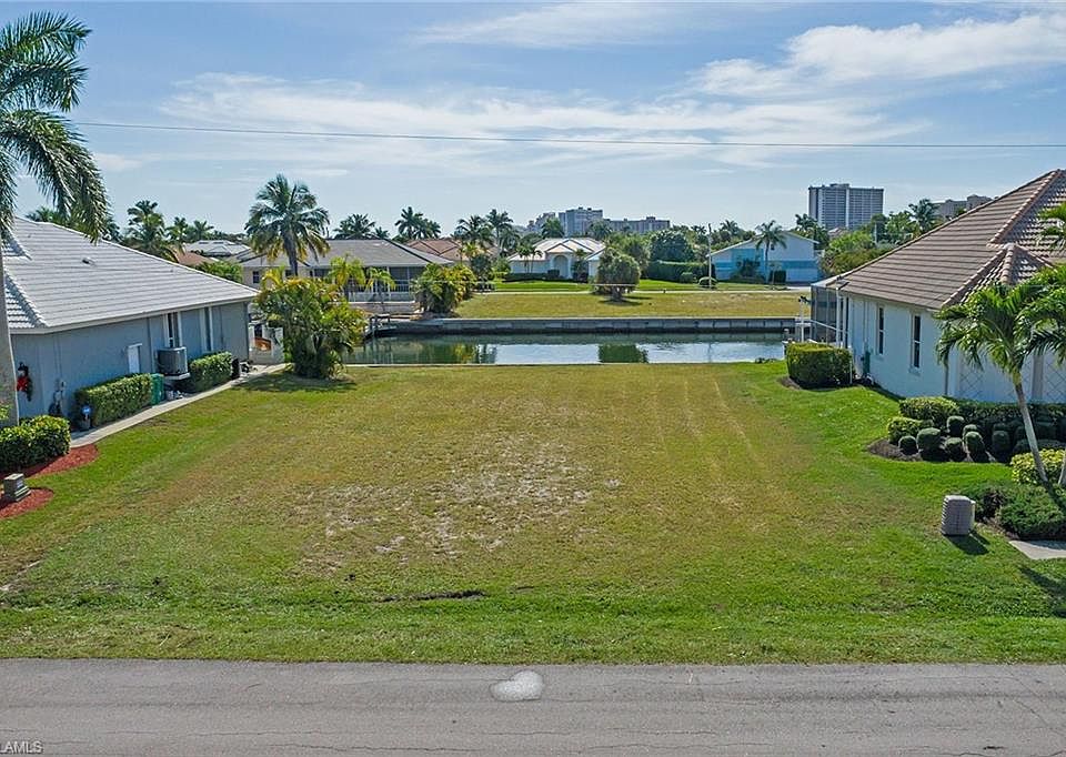 1st image of 777 Bluebonnet Ct Lot 20