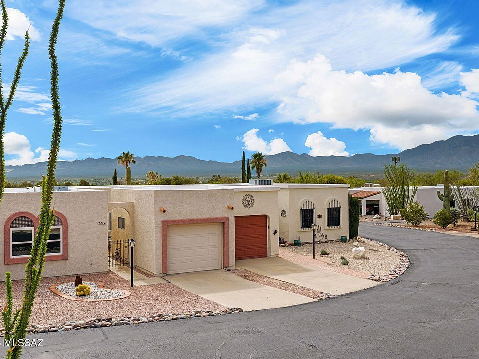 1st image of 572 W Ocotillo Pl