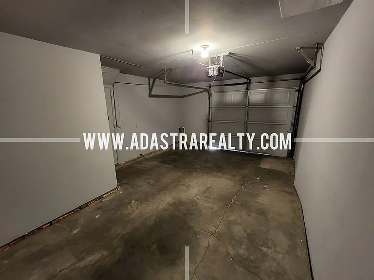 212 Brookside Dr — Photo 28