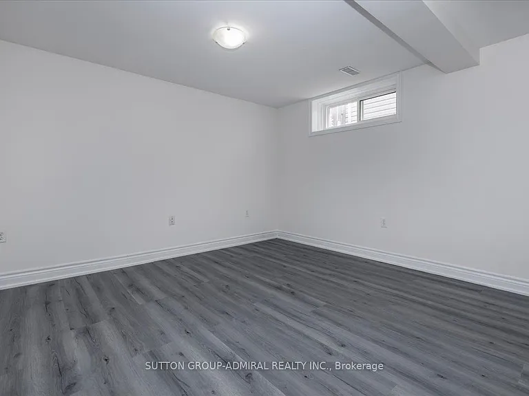104 Marsellus Dr — Photo 15