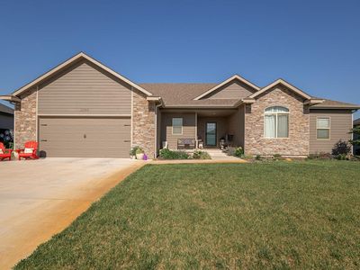 2208 River Trail Rd, Salina, KS, 67401
