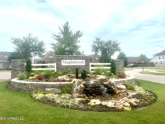 3rd image of 6819 Goldfinch Ln