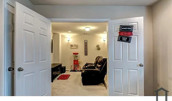 24606 Mason Knights Ct