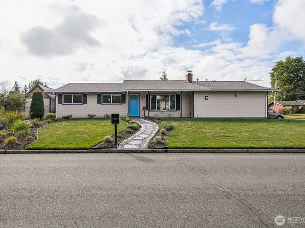 2632 Cascade Ave, Enumclaw, WA 98022