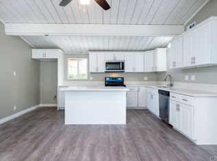 561 E Indian School Ln, Banning, CA 92220