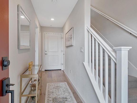 3rd image of 111 Waters Park Cir