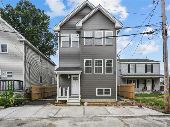 24 Saint James St, Providence, RI 02907