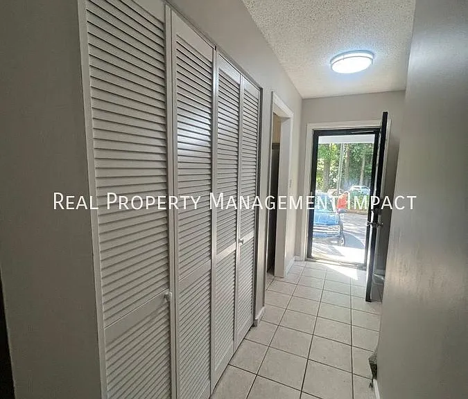 4 Willow Bridge Dr — Photo 31