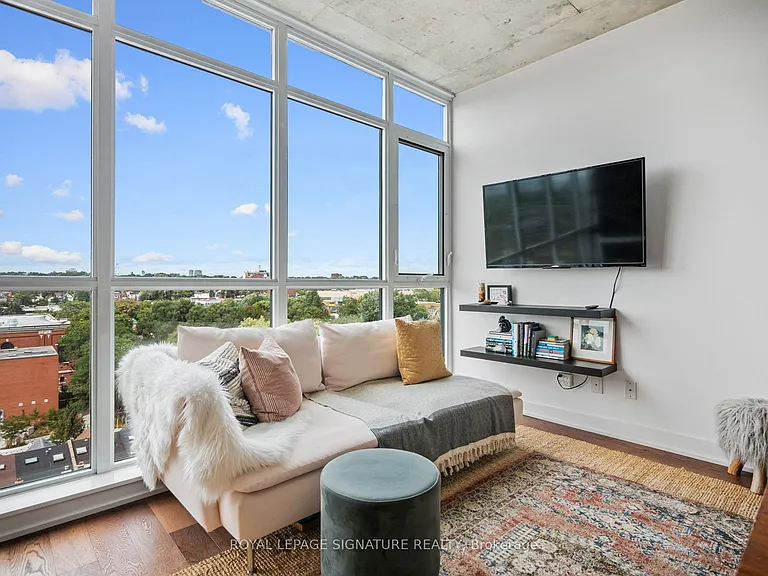 1190 Dundas St E #1023 — Photo 9