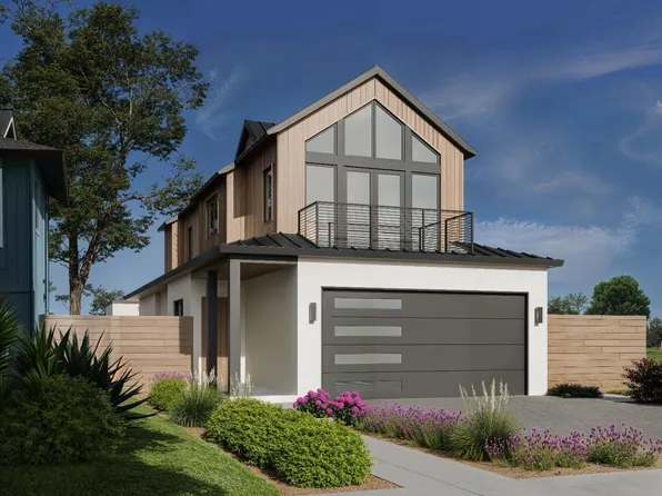 316 Grove St, Half Moon Bay, CA 94019