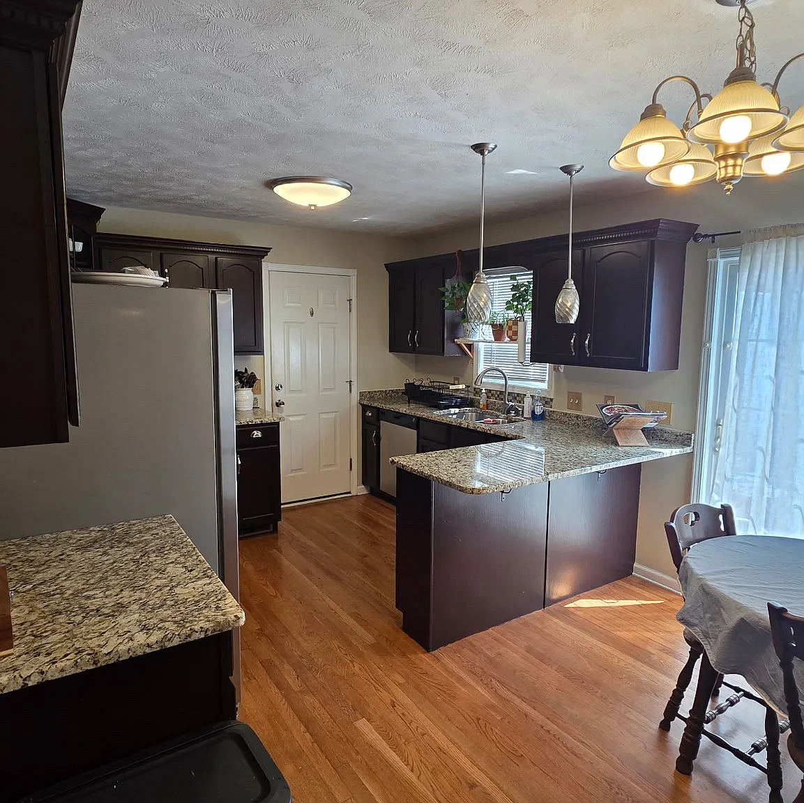 1329 Copperfield Dr — Photo 4