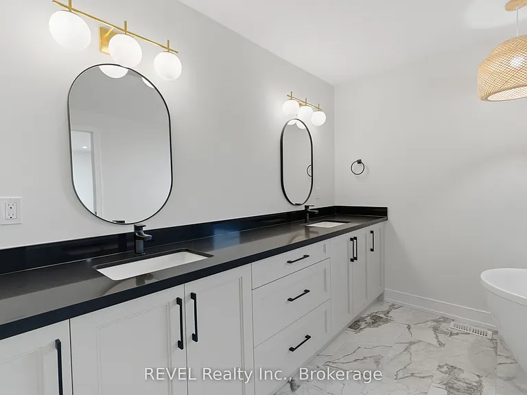 95 Port Robinson Rd — Photo 35