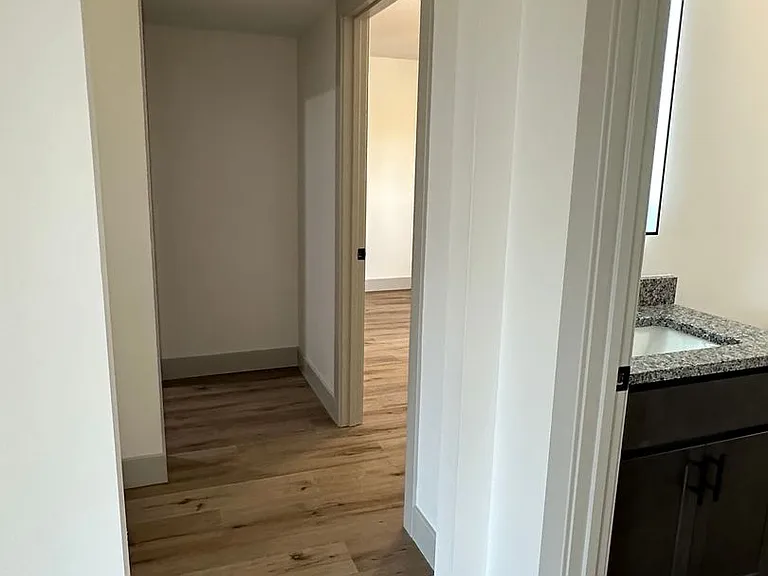 932 Cottage Hill Way — Photo 102