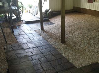 3236 W Dannersville Rd, Northampton, PA 18067