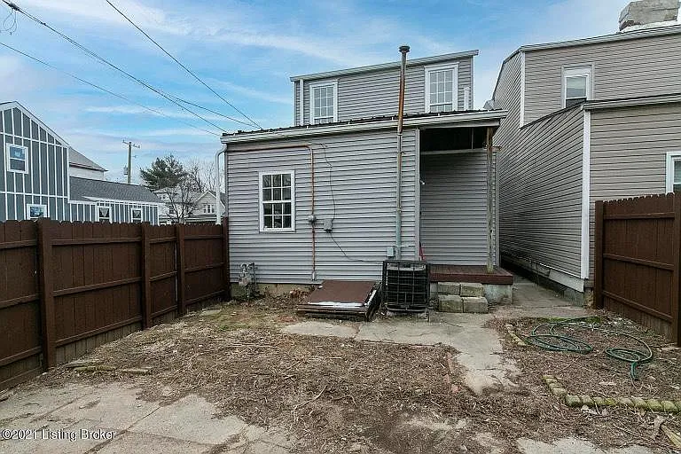 S Preston St, Louisville — Photo 2
