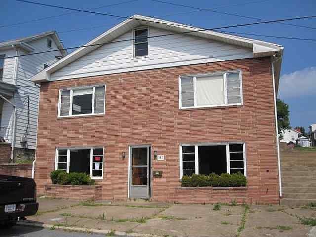 Home for Sale in Enhaut, PA $118,000