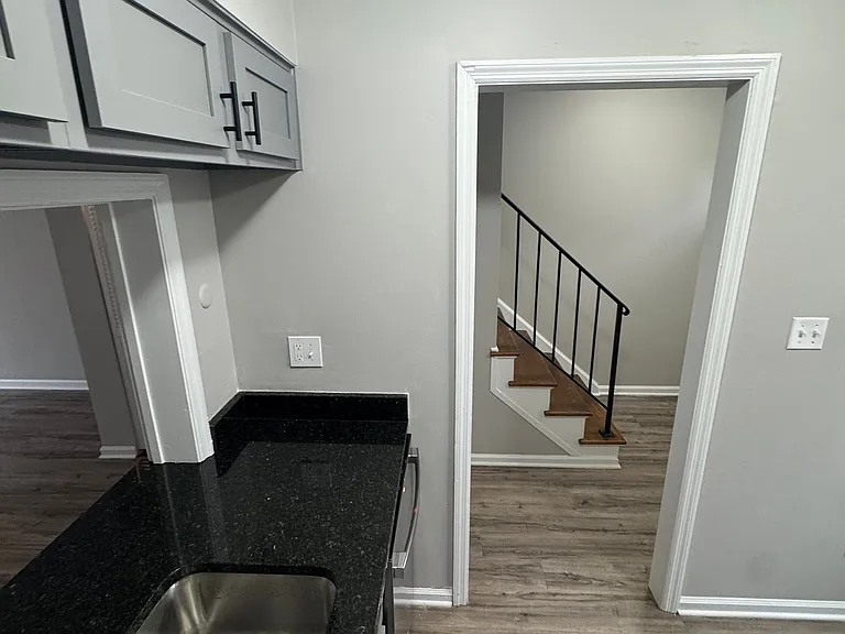 River Oaks Townhomes at Fox Chapel — Photo 56