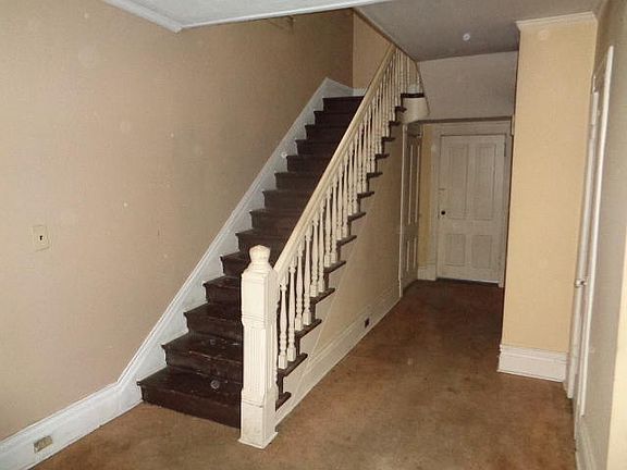 3rd image of 200 Alleghany St