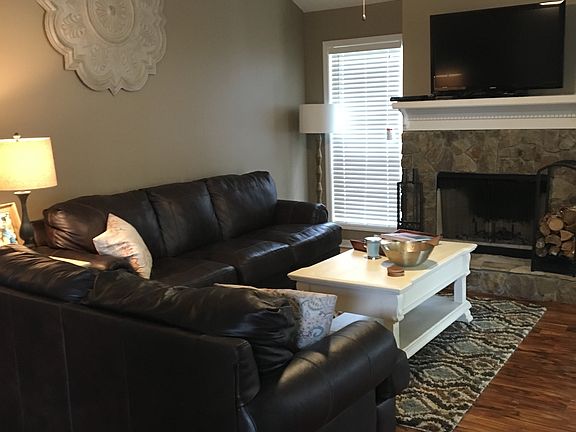 Living room 2