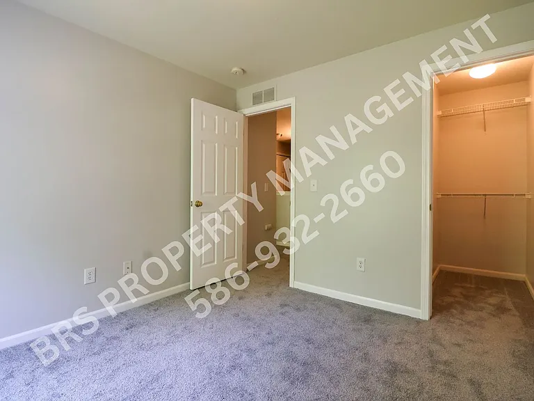 25675 Maritime Cir N — Photo 14