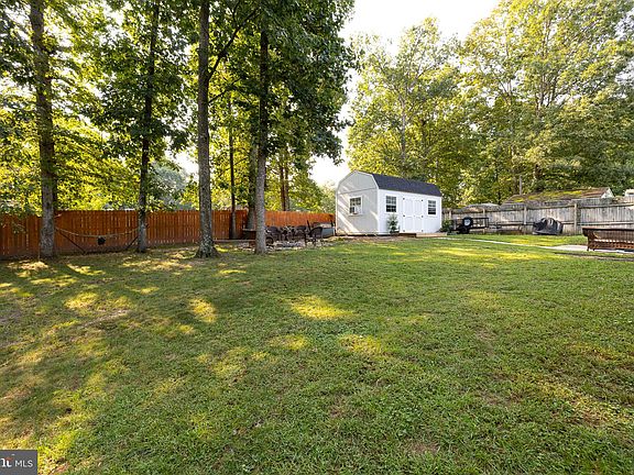 5th image of 10912 Doeskin Ln