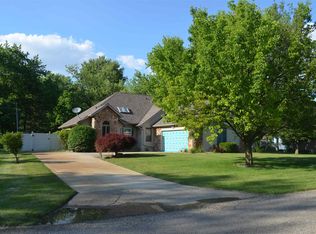 6234 E Hesitation Dr, Syracuse, IN 46567