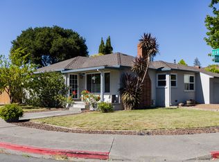 2100 Berkeley Dr, Santa Rosa, CA 95401