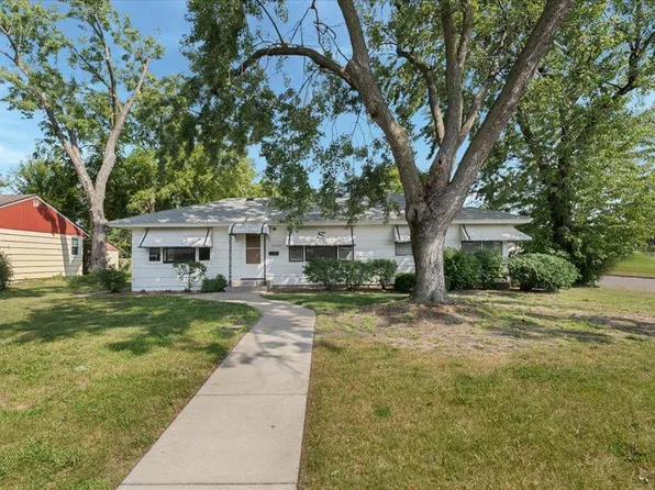 6000 Girard Ave N, Brooklyn Center, MN 55430