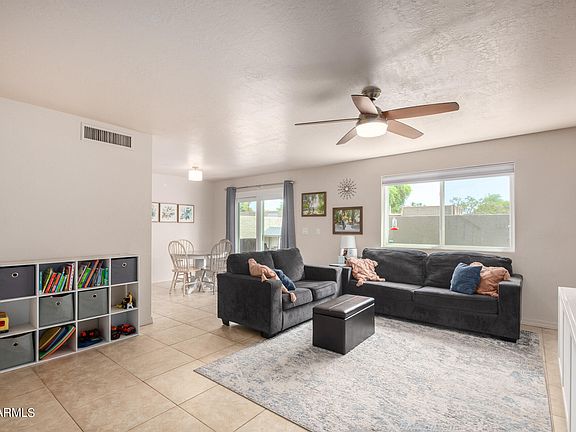 2nd image of 834 E FOUNTAIN Street #2