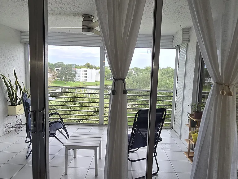 9531 Seagrape Dr #406 — Photo 5