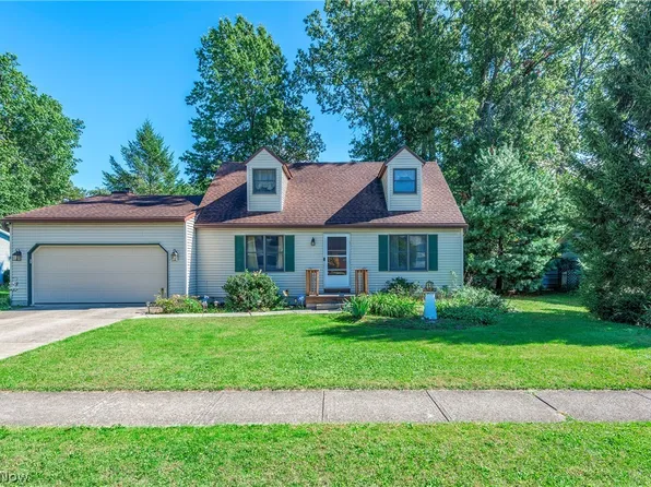 685 Guilford Rd, Vermilion, OH 44089