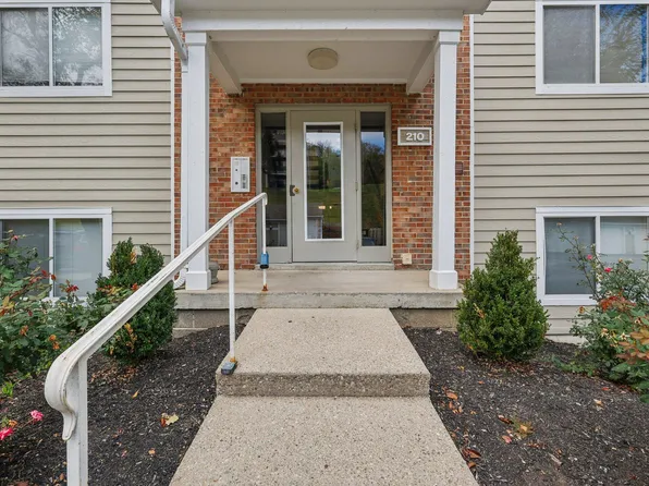 210 Willowbrook Ct Unit 6, Wilder, KY 41071