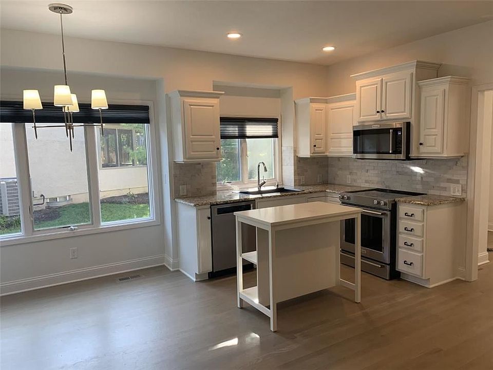 1st image of 6421 W 143rd Ter