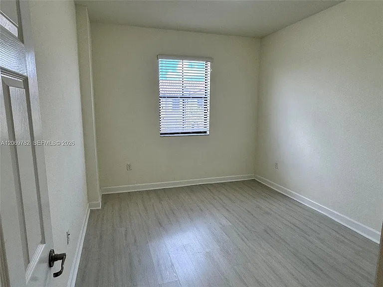 11424 SW 252nd St — Photo 21