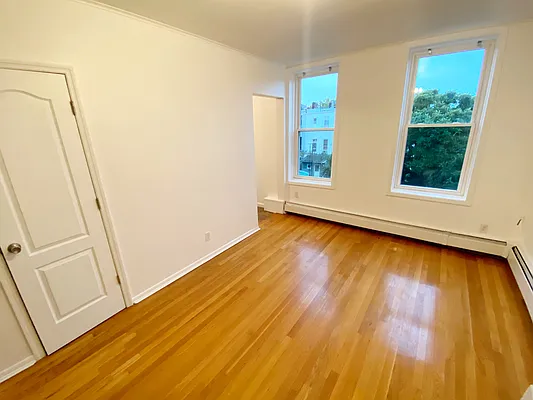 Rented by Brooklyn Property Group LLC | media 26