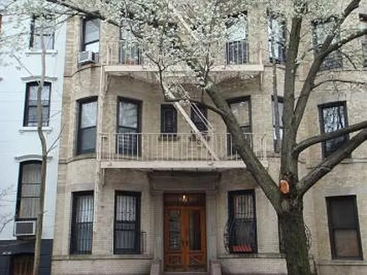 Sold by CNYC Properties | media 9