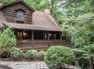 694 Eagles Boulevard Way, Pigeon Forge, TN 37863