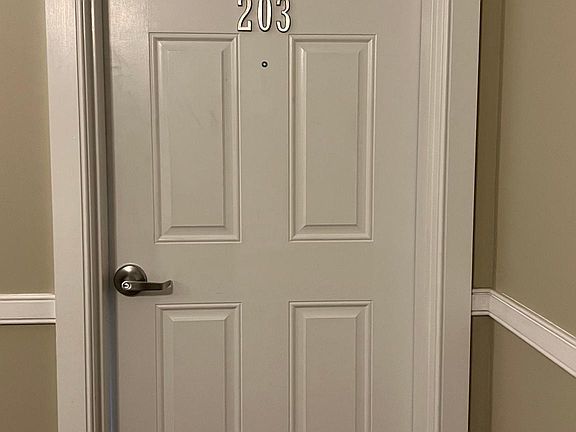 Apartment Entrance from inner hallway