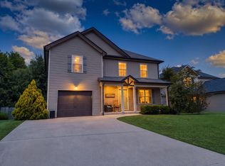 540 Magnolia Dr, Clarksville, TN 37042
