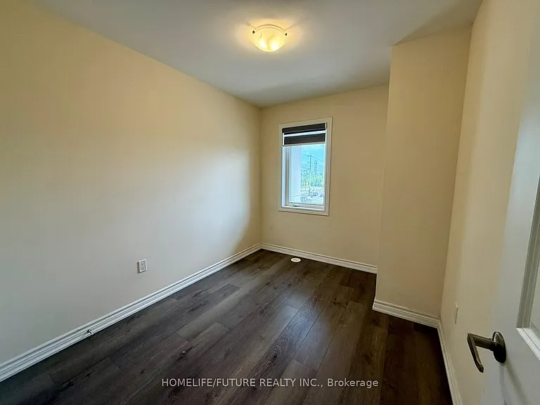 250 Finch Ave #39 — Photo 3