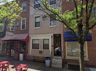 238 S 22nd St #2R, Philadelphia, PA 19103