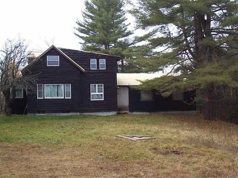 2nd image of 108 TAMARACK Road